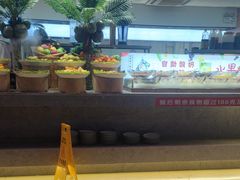 -新艺自助美食城(中山路店)