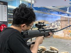 -都市枪神实弹射击俱乐部