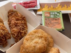 -麦当劳(假日广场店)