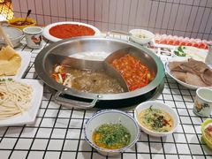 -山悦里 山野·鲜火锅(罗斯福广场店)