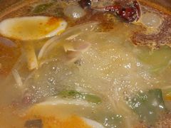 -洱火云南酸菜牛肉火锅(石景山当代商城店)
