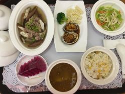 -尚圣月子会所·庄园式月子中心(萧山湘湖店)