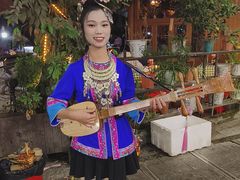 -刘姐啤酒鱼民族演艺餐厅(西街总店)