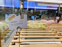 -奈雪的茶(湖滨银泰in77C区PRO店)