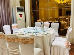 -王府井酒店(金桥港湾店)