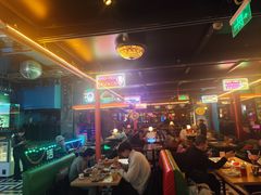 -Famous肥猫墨西哥音乐餐吧(五棵松华熙LIVE店)