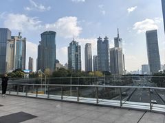 -东方明珠259米全透明悬空观光廊