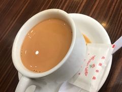 随牛排附赠的奶茶-花园餐厅(亚士厘道店)