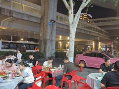 -老街烧烤大排档·地道湖北菜·龙虾馆(汉口火车站店)