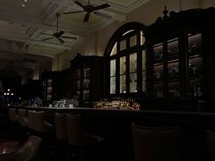 -LONG BAR 廊吧(外滩华尔道夫酒店)