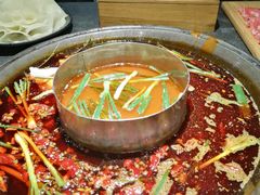 -渝涯重庆豆花老火锅(中赢国际店)