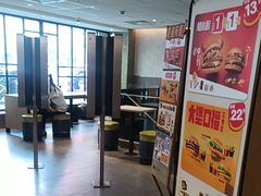 -麦当劳(静安寺店)