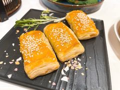 姜芽叉烧酥-白天鹅宾馆-宏图府餐厅