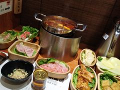 -独食火锅·半米屋台(直营总店)