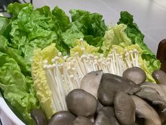 -红鼎豆捞·非遗鲍皇汤火锅(宝丰路店)