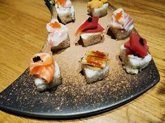 碳烤什锦海鲜寿司-阿吾罗日本料理(K11艺术中心店)