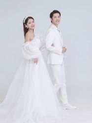 点击看大图 -挪娅婚纱摄影皇家会所