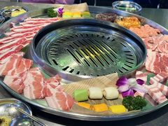 -哈哈碳都·牛肋条无限自助烤肉(台江万达店)