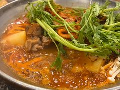 -喇喇排骨火锅·传统韩式脊骨汤(望京西园总店)