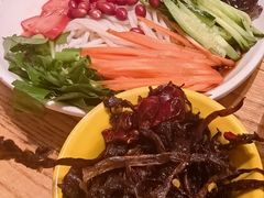 -缘生态云南菜·野生菌庭院餐厅(华侨城店)