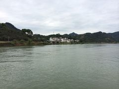 iphone_upload_pic-新安江山水画廊风景区