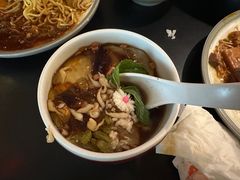 -麻六记(凤凰汇店)