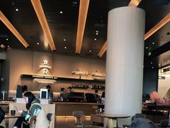 大堂-星巴克臻选(上海合生汇1F店)