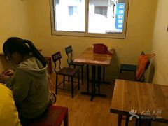 -螺小胖柳州螺蛳粉(钟楼总店)