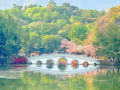 -星湖旅游景区七星岩