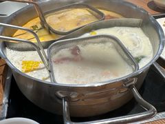 -樾餐厅泰式海鲜火锅(民歌湖店)
