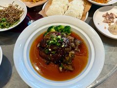 京都扒全肘-邢家锅贴老店·非遗·开封菜(金明广场店)