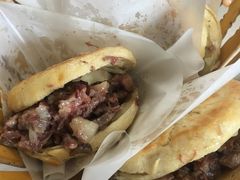 -闫家驴肉老店(华电一校店)