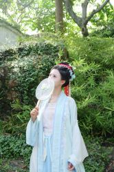 -一揽芳华汉服旗袍体验馆(拙政园店)