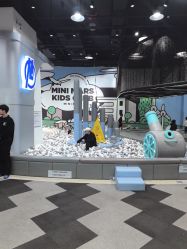 -MINI MARS 脚下的城市乐园·餐饮·派对(静安江宁店)