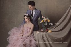 -乐派诗婚纱摄影