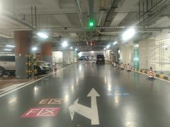 -恒隆广场·停车场