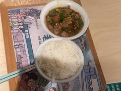 -老乡鸡(上海白玉兰广场店)