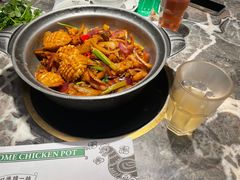 -禄婶鸡煲·打边炉
