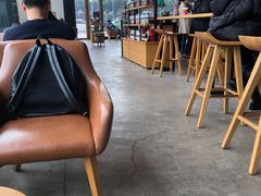 大堂-星巴克臻选(成都环球乐天店)