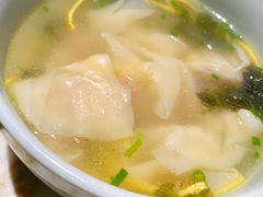 虾仁鸡汤馄炖-绿茶餐厅(财富购物中心店)