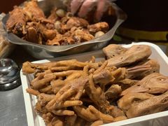 -二孃鸡爪爪(东风路总店)