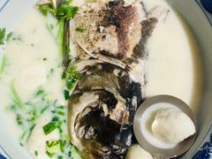 -南京金牛湖巨碗鱼头