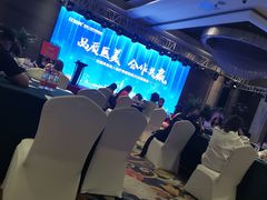 -河北宾馆中茂海悦酒店