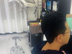 -V7 HAIR SALON