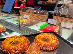 -Salon de The de Joel Robuchon(外滩18号店)