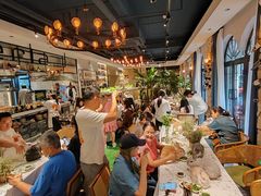 -Osteria Garden 生蚝花园餐厅(原进贤路店)