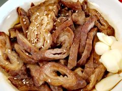 -老鼎万春卤菜(五代传承创始老店)