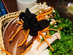 -黑鸡小馆(金源店)
