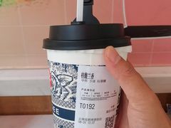-霸王茶姬(南强街店)
