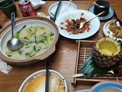 -云海肴·汽锅鸡·云南菜(天山百盛优客店)